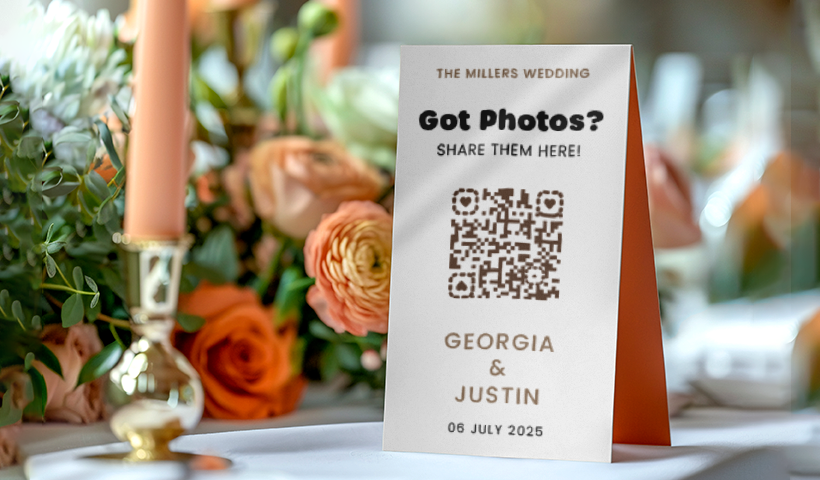 Photo-sharing with digital guest albums